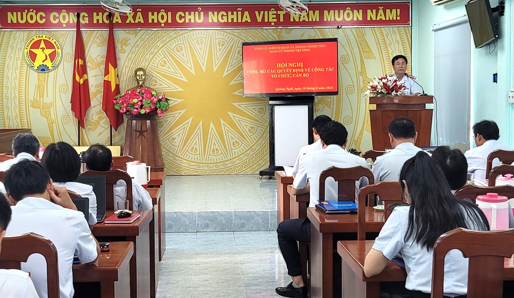Thanh tra tỉnh Quảng Ngãi tổ chức Hội nghị công bố các quyết định về công tác tổ chức, cán bộ